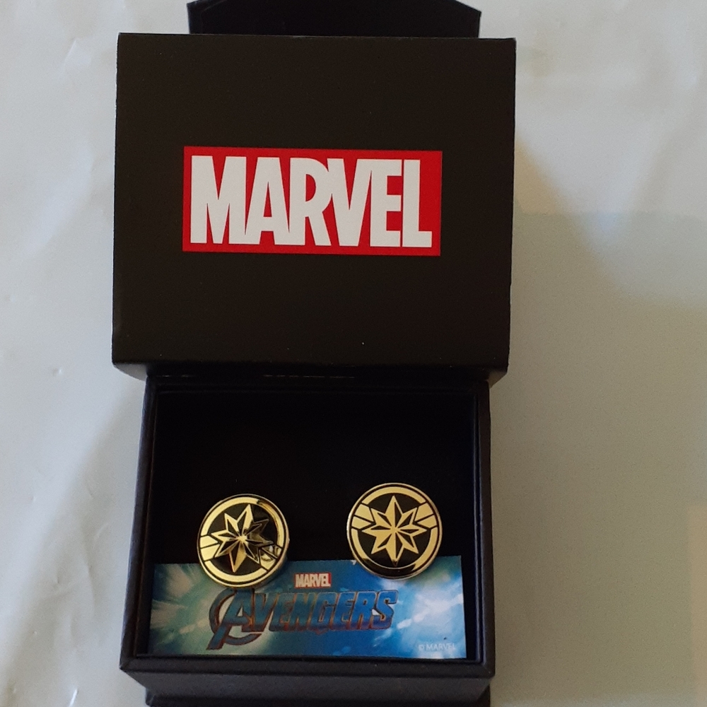 Marvel Captain Marvel Men's Goldtone Cuff Links Cufflinks New